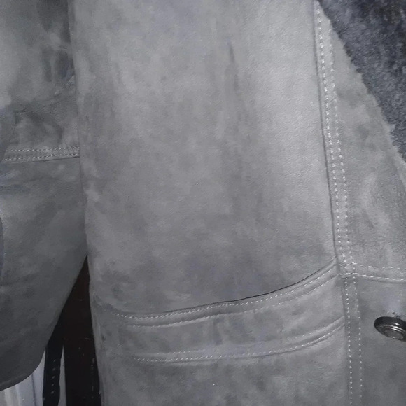 Lambs wool sheepskin mens coat - Picture 3 of 5